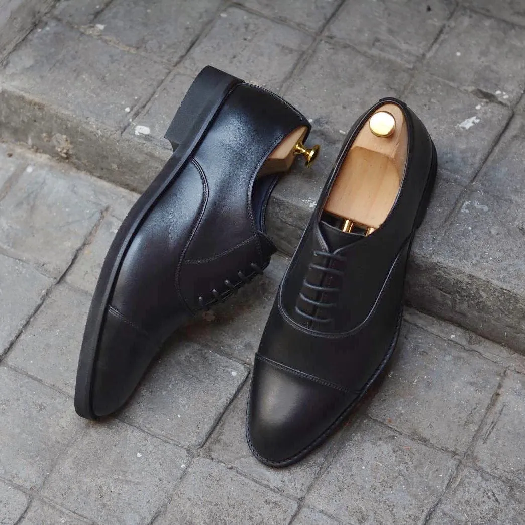 502-1 Oxford Black Matte with Black Soles