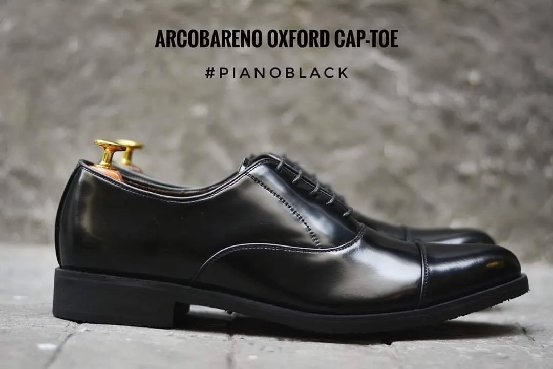 502-1 Oxford Piano Black with Black Soles