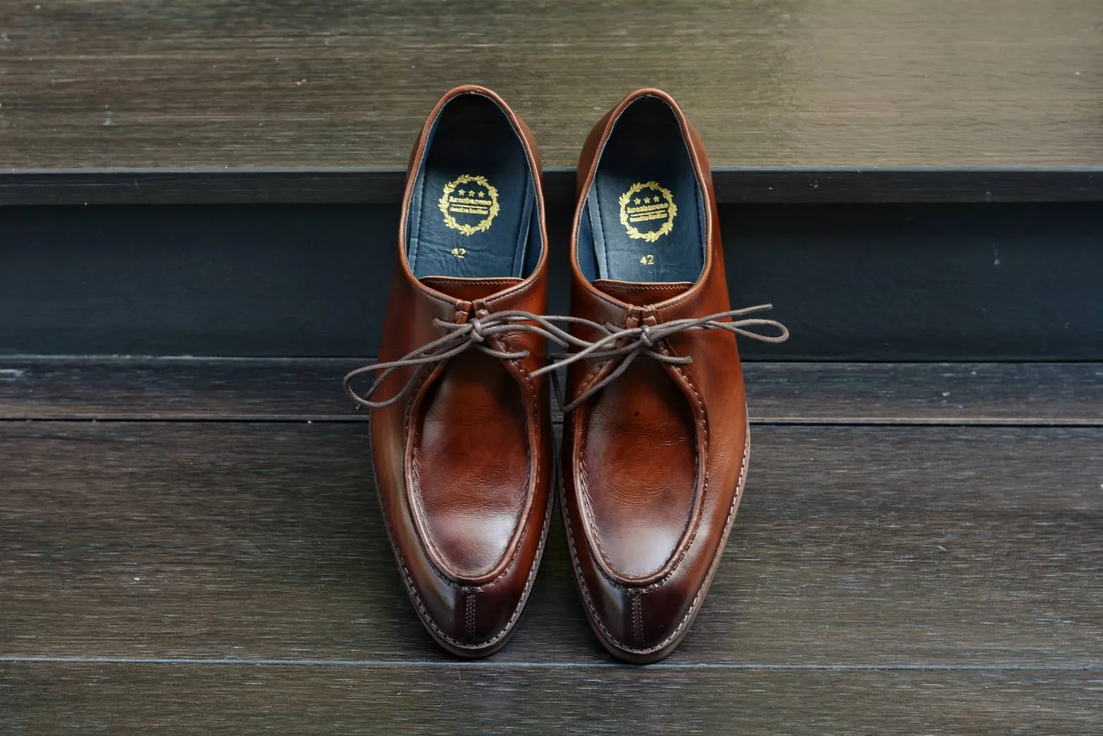 502-4 Oxford Tanned Painted Moc Toe