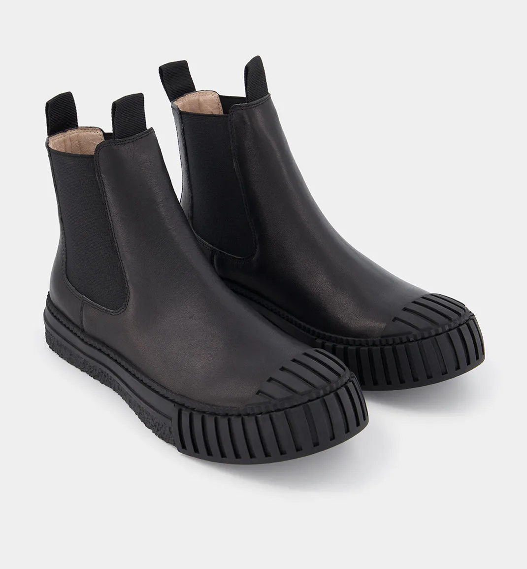 Barbar Black Leather Chelsea Boots- Black Outsole