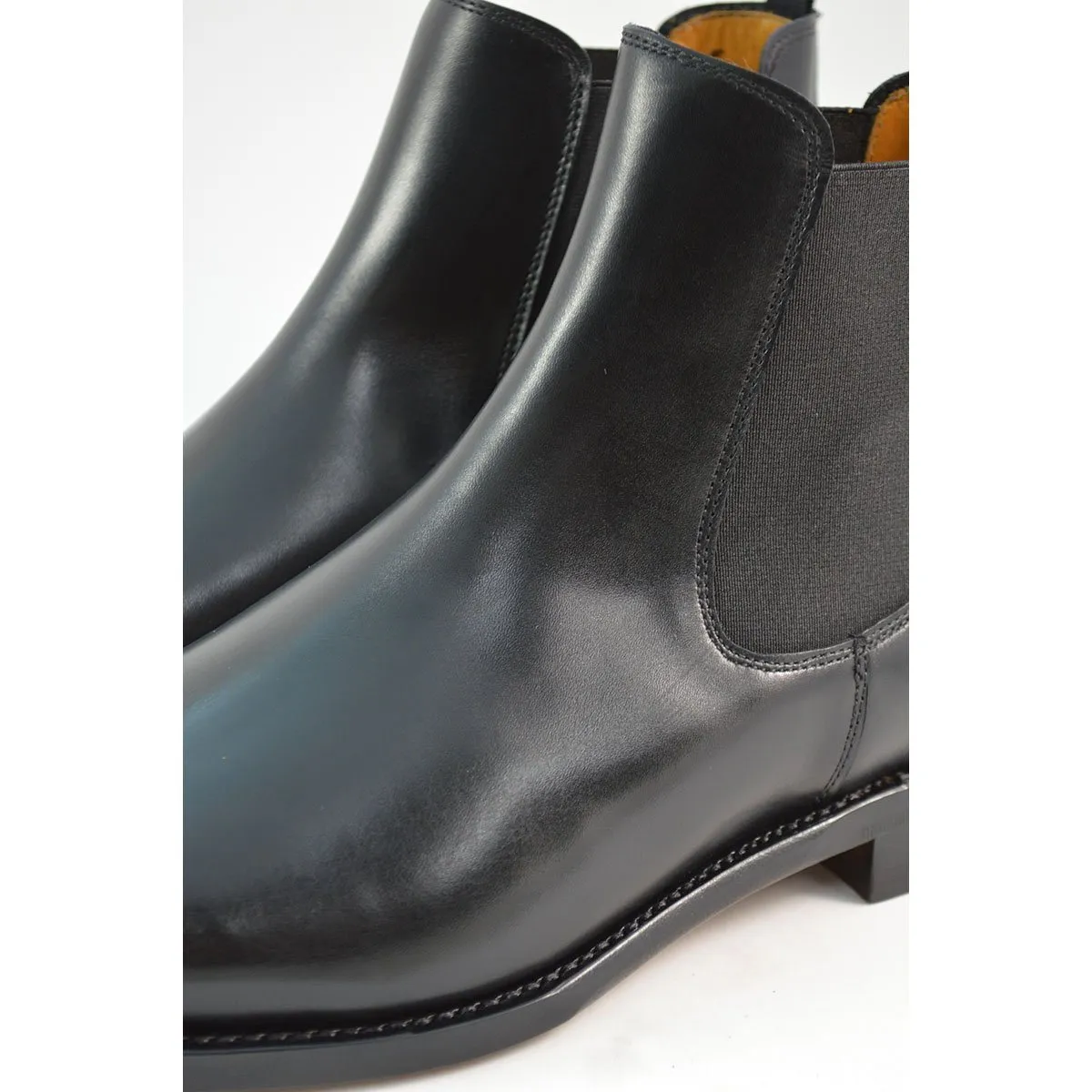 Berwick 1707 Chelsea Boot, Black Calf