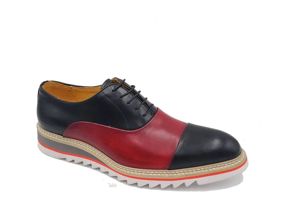 Brogue Oxford Shoes with Five Eyelets