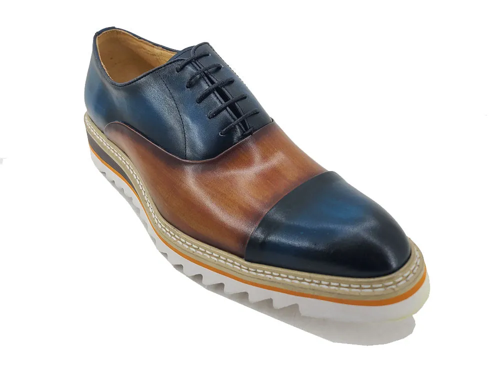 Brogue Oxford Shoes with Five Eyelets