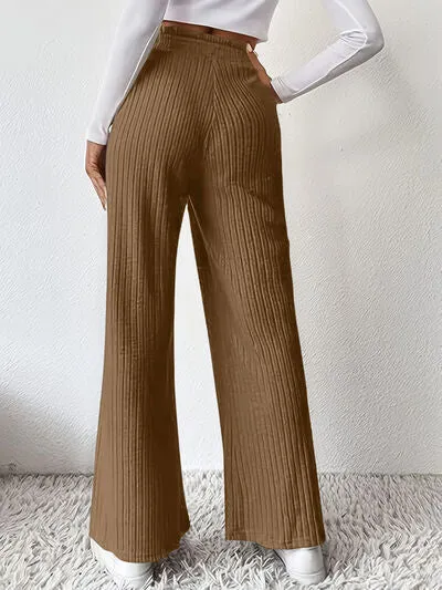 High waist ribbed pants.