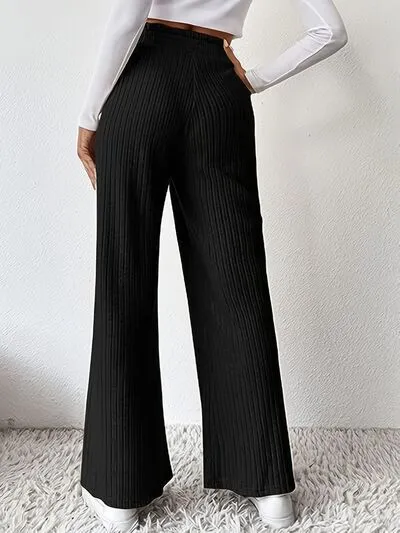 High waist ribbed pants.