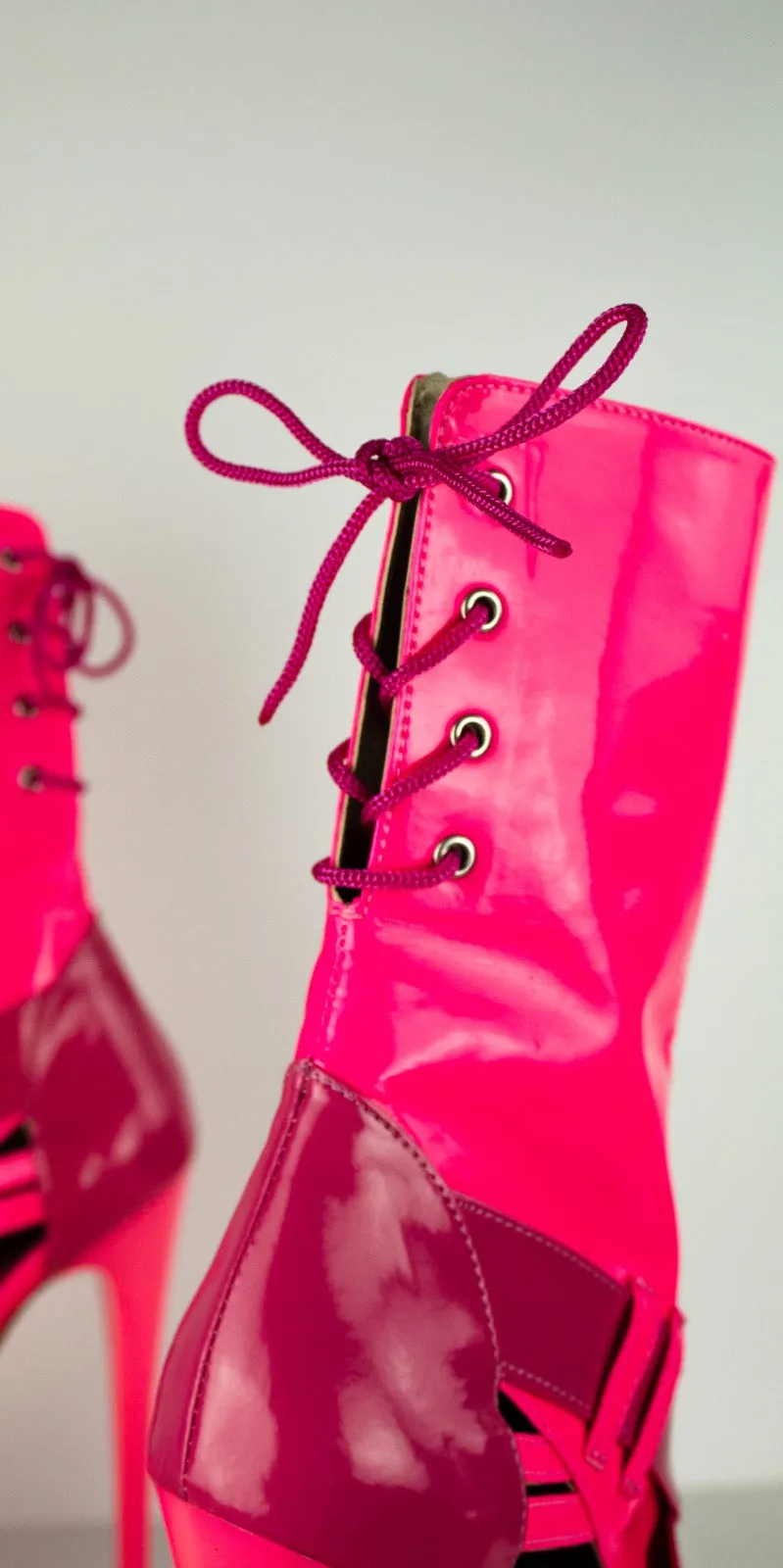 Lace-Up Pink Glossy Ankle Boots with Cut-Out Heels