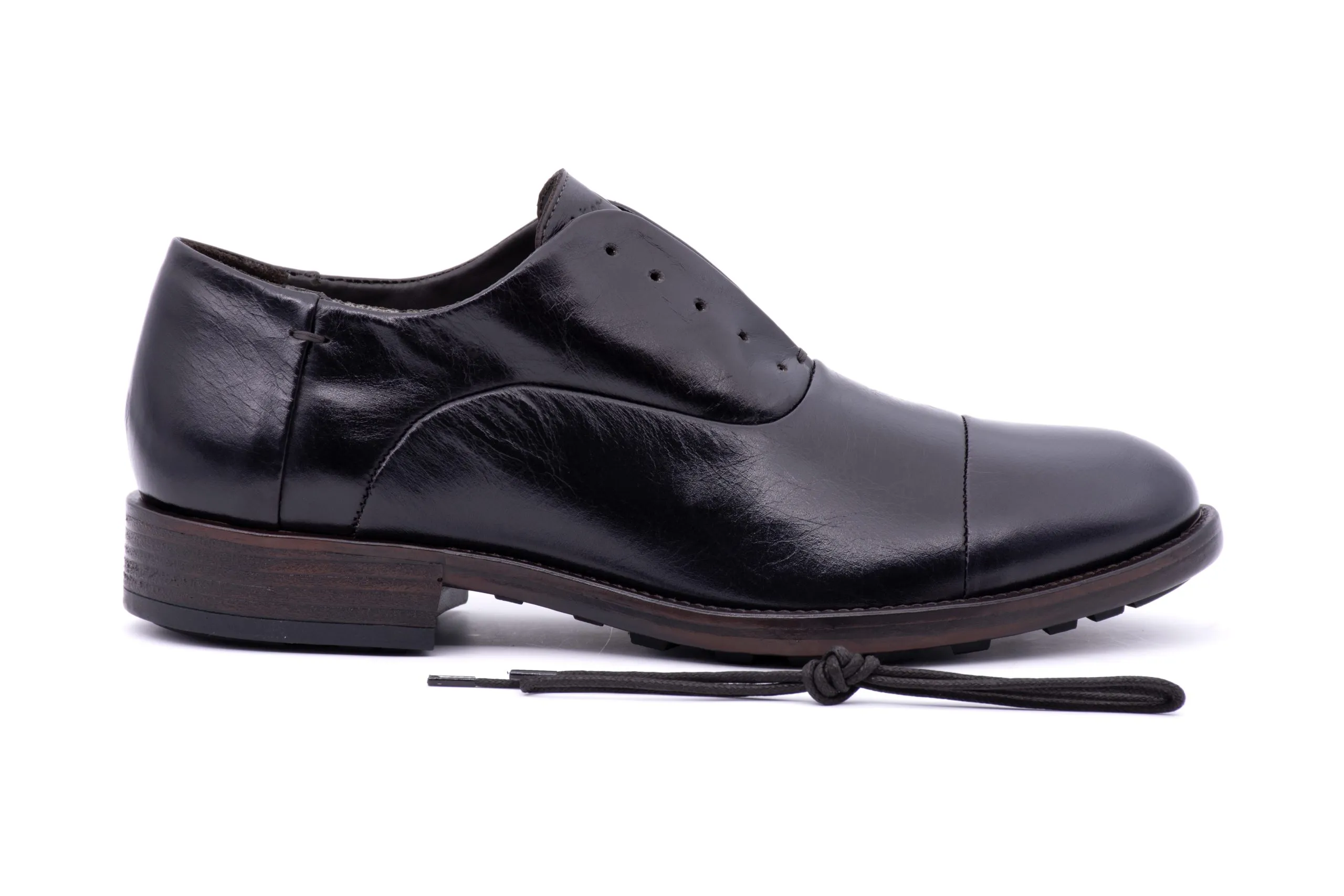 Salfskin Slip-On Oxford Shoes.