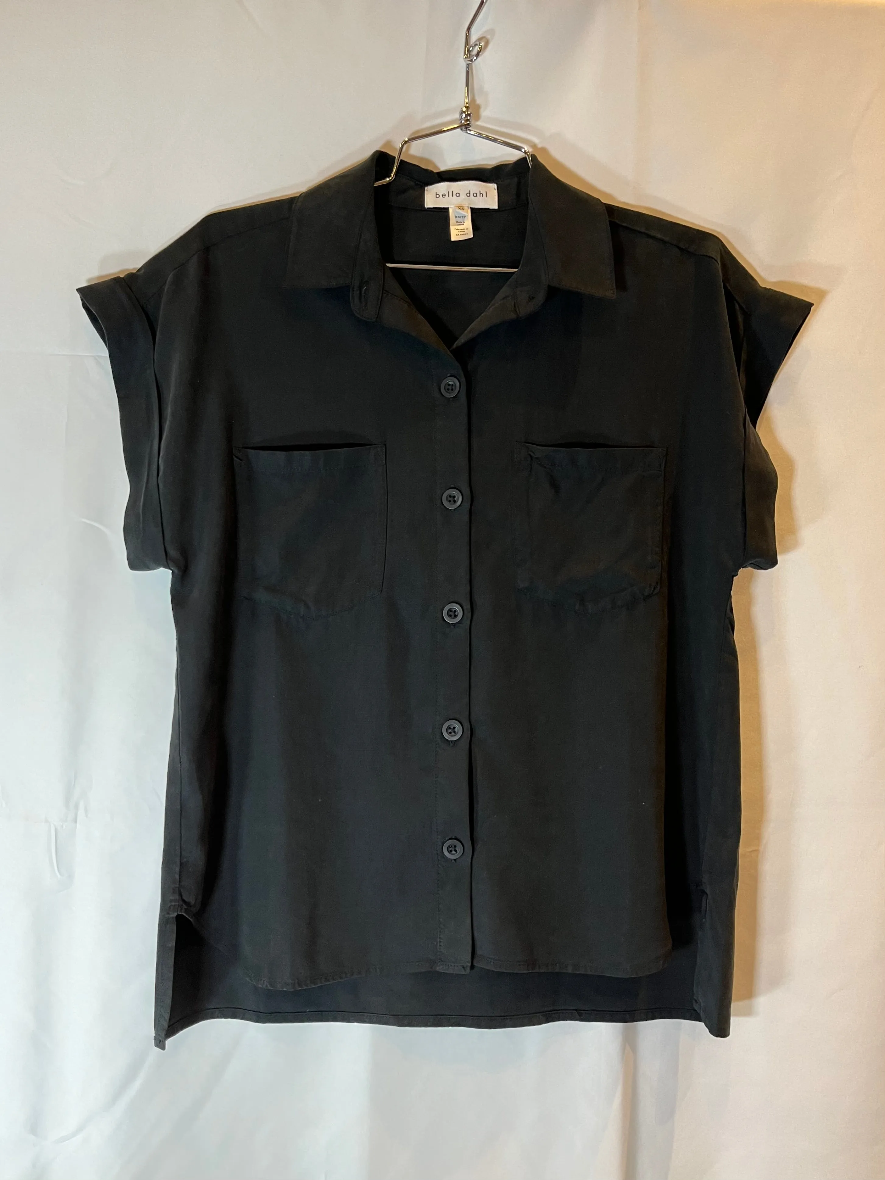 TWO POCKET SHORT SLEEVE SHIRT